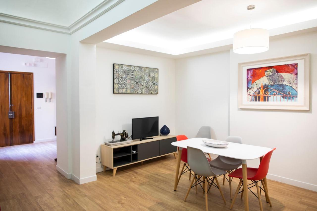 Uzeda Inn Apartment Катания Екстериор снимка
